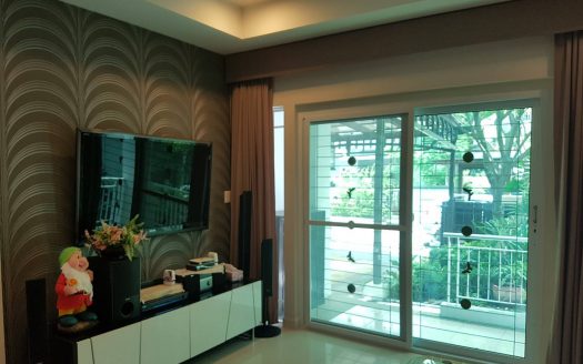Siwali Pinklao Sathorn